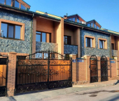 коттедж 350 кв м ул 1-я Лесная, 38