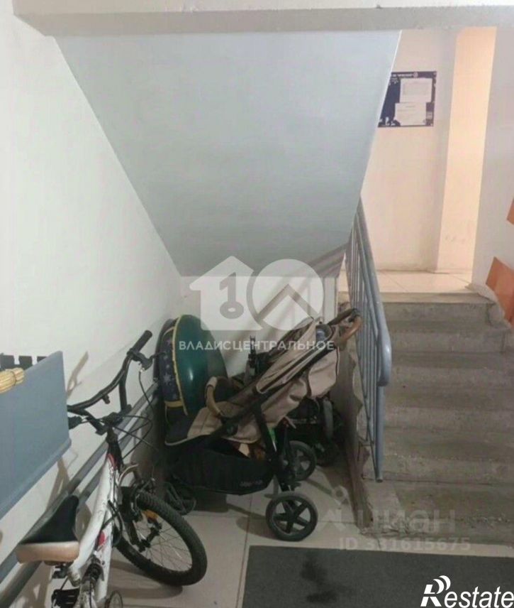 1-комн квартира ул Авиаторов, 6,  д. 6