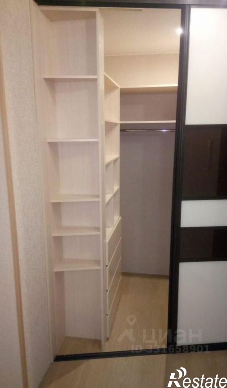2-комн квартира ул Звездная, 4,  д. 4