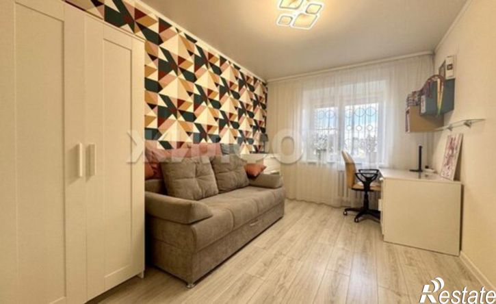 3-комн квартира ул Луговская, 100,  д. 100