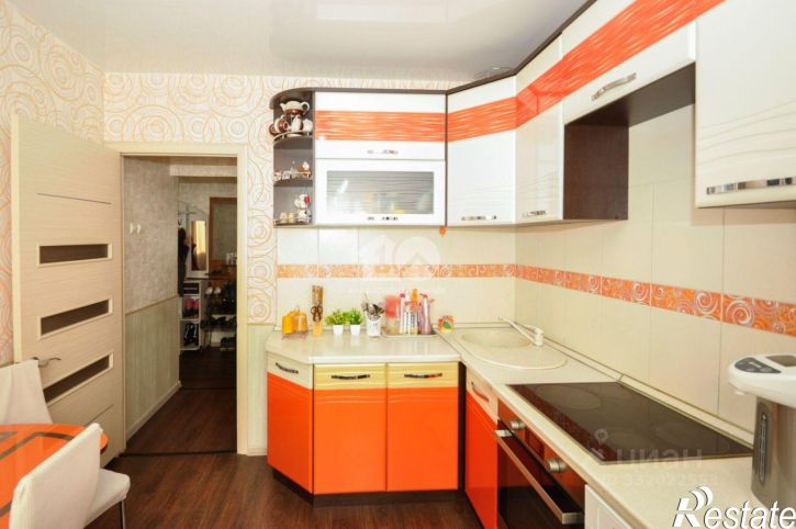 4-комн квартира ул М.Горького, 1,  д. 1