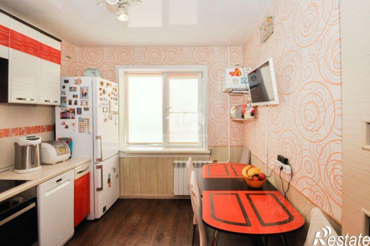 4-комн квартира ул М.Горького, 1,  д. 1