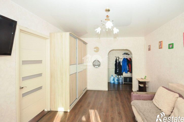 4-комн квартира ул М.Горького, 1,  д. 1