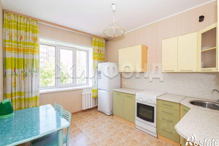 1-комн квартира ул Новосибирская, 3,  д. 3