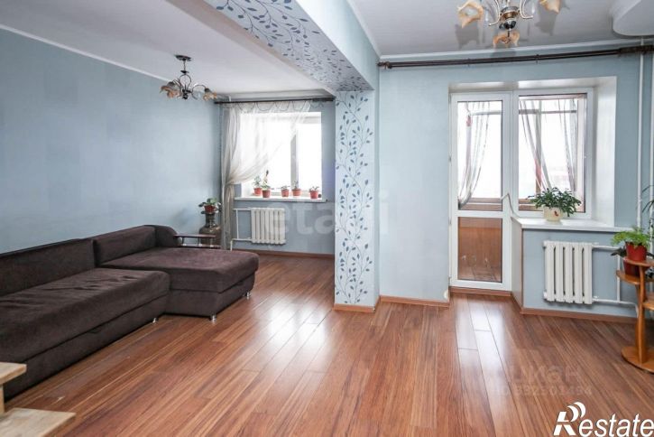 4-комн квартира ул Нахимова, 1,  д. 1
