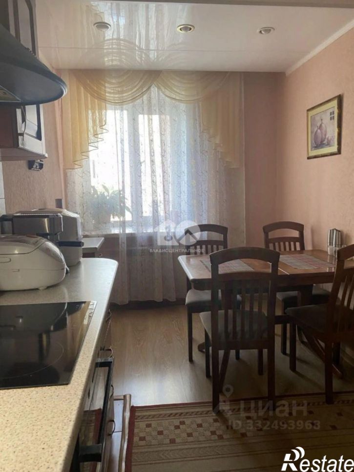3-комн квартира ул Луговская, 98,  д. 98