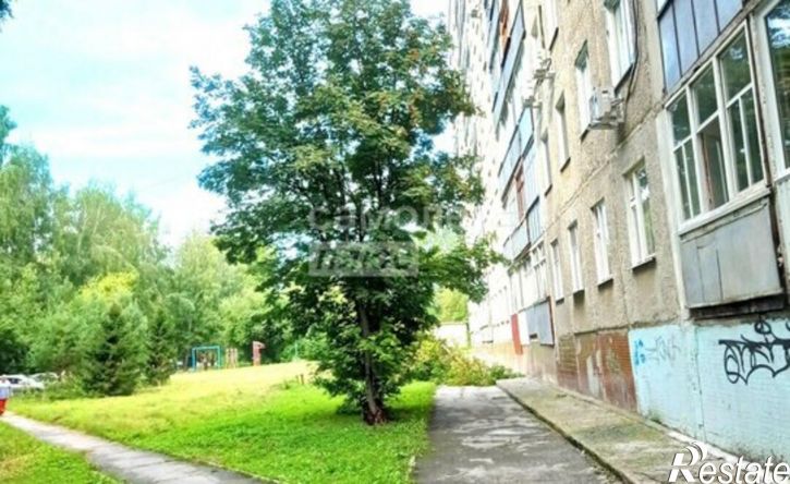 2-комн квартира ул Микрорайон, 42,  д. 42