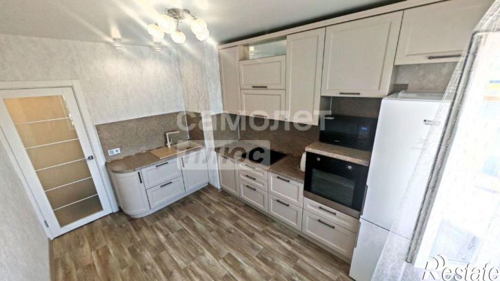3-комн квартира ул Комсомольская, 24,  д. 24