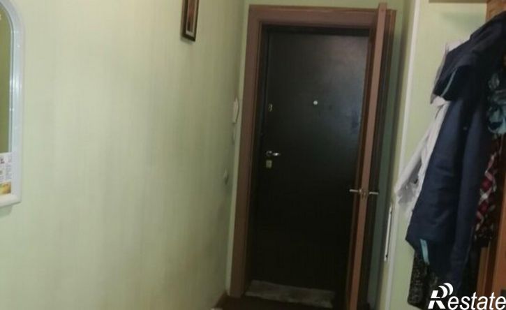 2-комн квартира ул Кристальная, 1,  д. 1