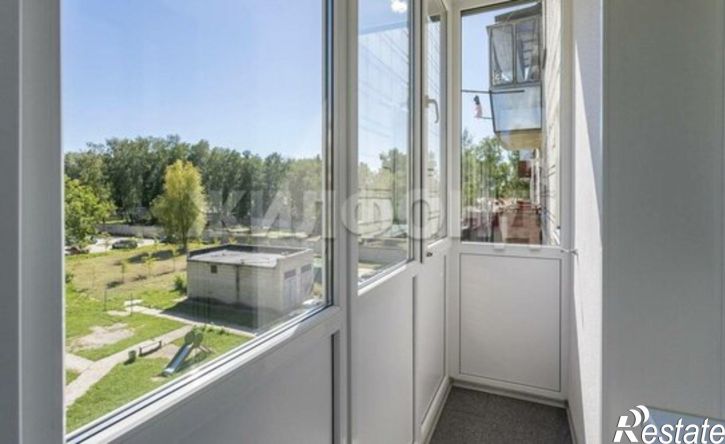 4-комн квартира ул Матросова, 50а,  д. 50а