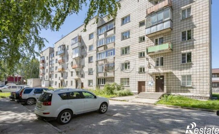 4-комн квартира ул Матросова, 50а,  д. 50а