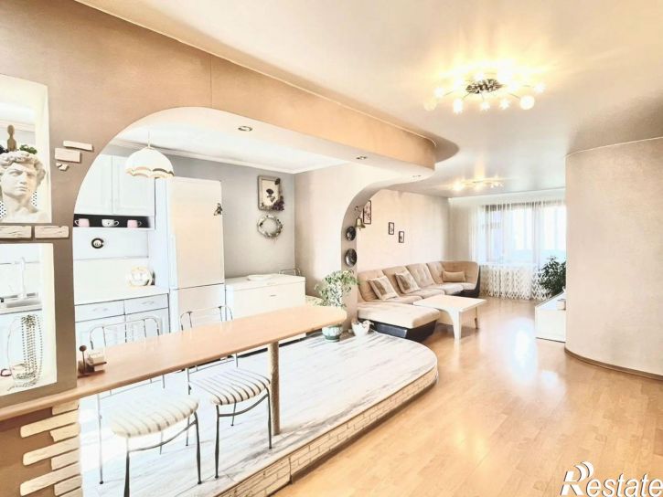 3-комн квартира ул Павлова, 6а,  д. 6а