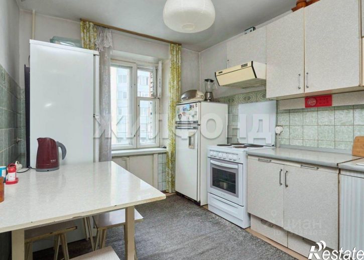 3-комн квартира пер Пархоменко, 6,  д. 6