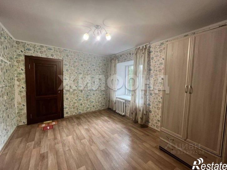 3-комн квартира ул Новосибирская, 4,  д. 4