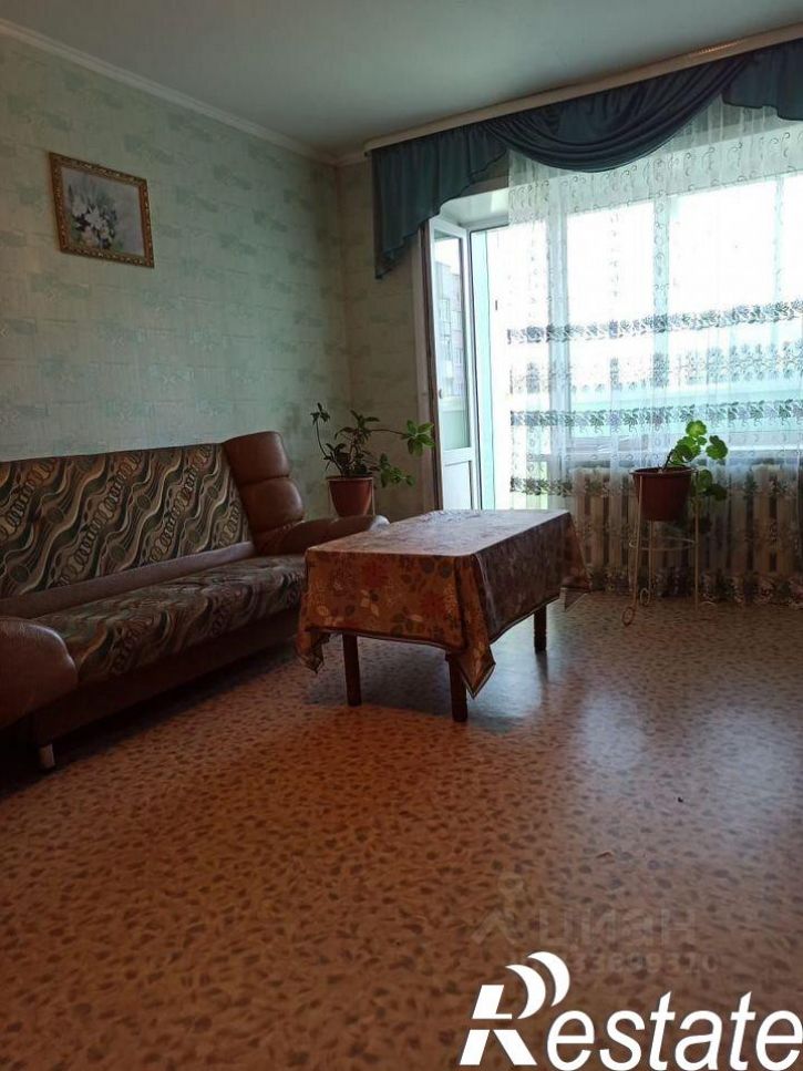 2-комн квартира улица Максима Горького, 3,  д. 3