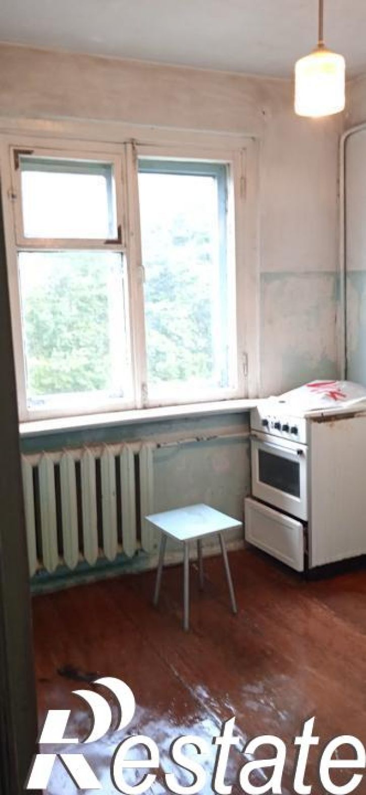 2-комн квартира Островского, 95