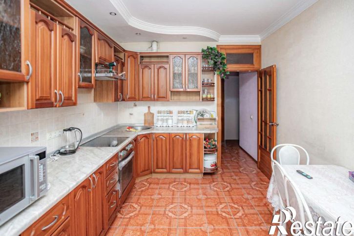 2-комн квартира Изумрудный г-к, 13,  д. 13