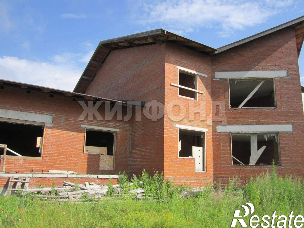 Купить дачу, дом, коттедж за 15 000 000 рублей на Ленина улица