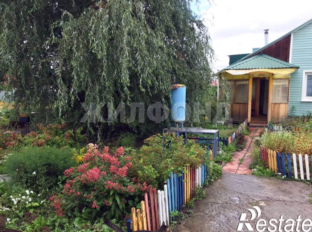 Купить дачу, дом, коттедж за 4 500 000 рублей на Цветочная улица