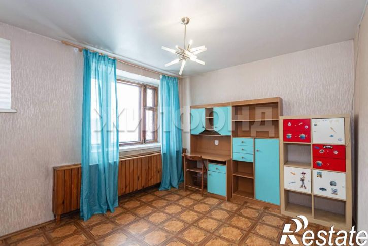 3-комн квартира Островского улица, д.57