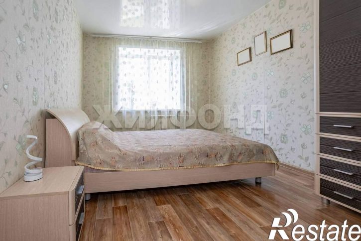 3-комн квартира Лунная улица, д.51
