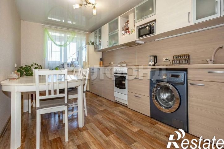 3-комн квартира Лунная улица, д.51