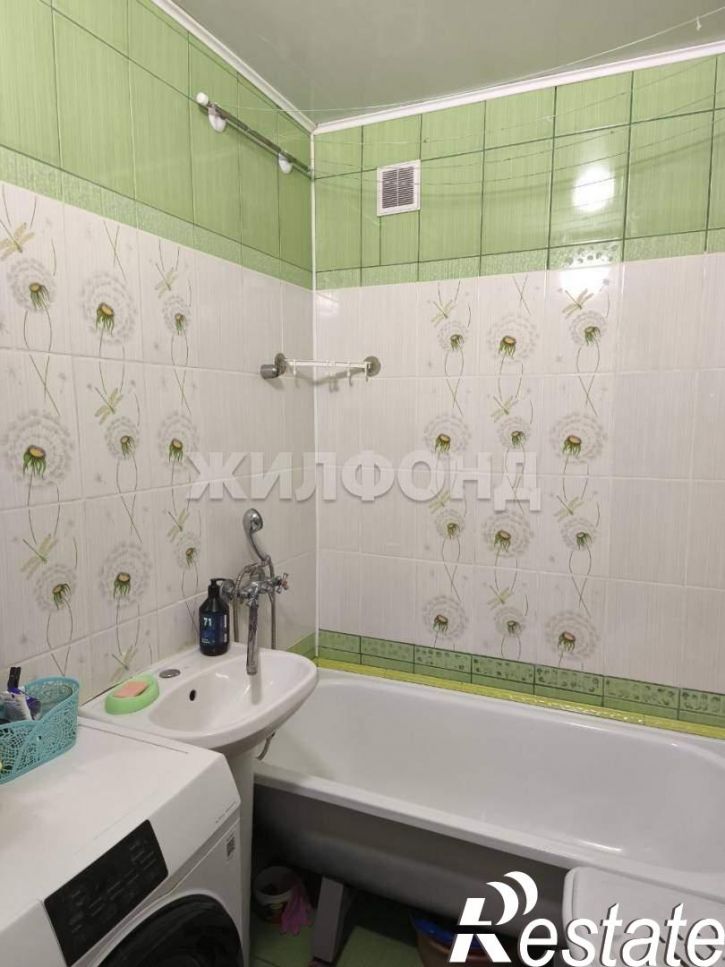 3-комн квартира Попова улица, д.1