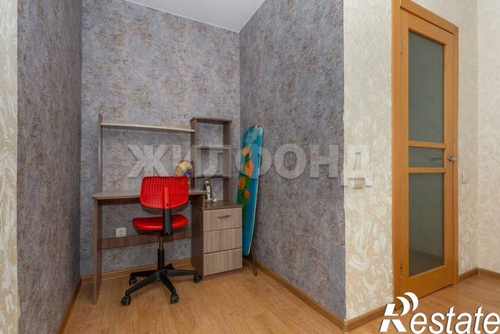 3-комн квартира Ленина улица, д.106