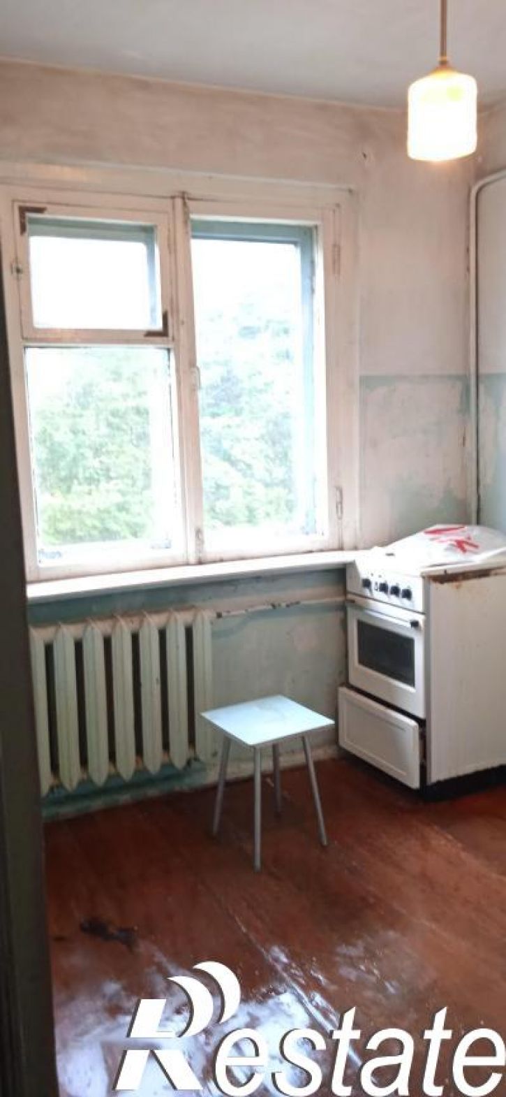 2-комн квартира Островского, 95