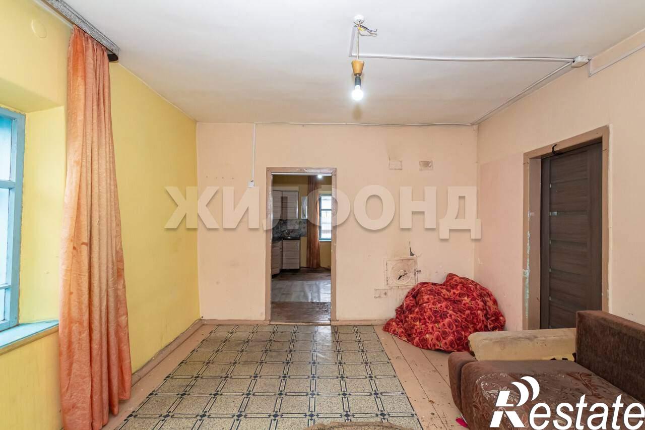 Купить дачу, дом, коттедж за 2 600 000 рублей на С.Разина улица