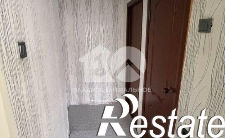 2-комн квартира Лунная улица, 25,  д. 25